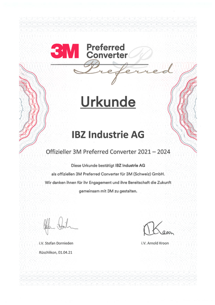 Das Diplom zeigt die aufschrift 3m preferred converter, wobei die kopfzeile das 3m logo abbildet. unten sind die unterschriften der 3M Director . Im Hintergrund sind dünne farbige muster zu erkennen